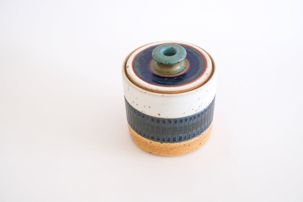 Small Jar in Navy and Sand *second*