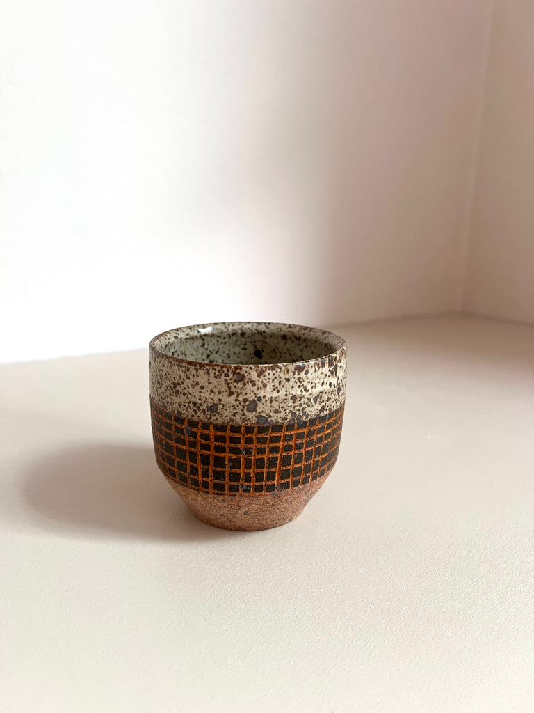 Palm Cup in Hunter Green and Persimmon Grid