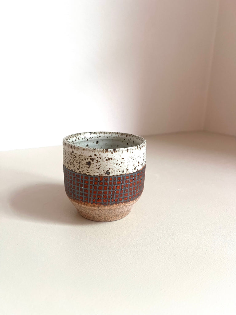 Palm Cup in Red and Cinnamon Grid