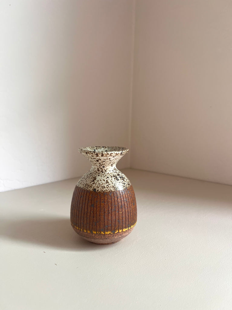 Small Vase in Yellow Ochre Grid