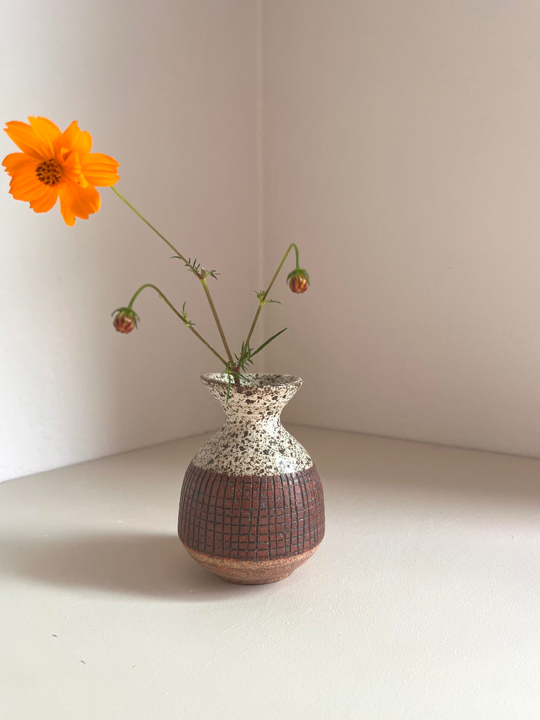 Small Vase in Red Grid
