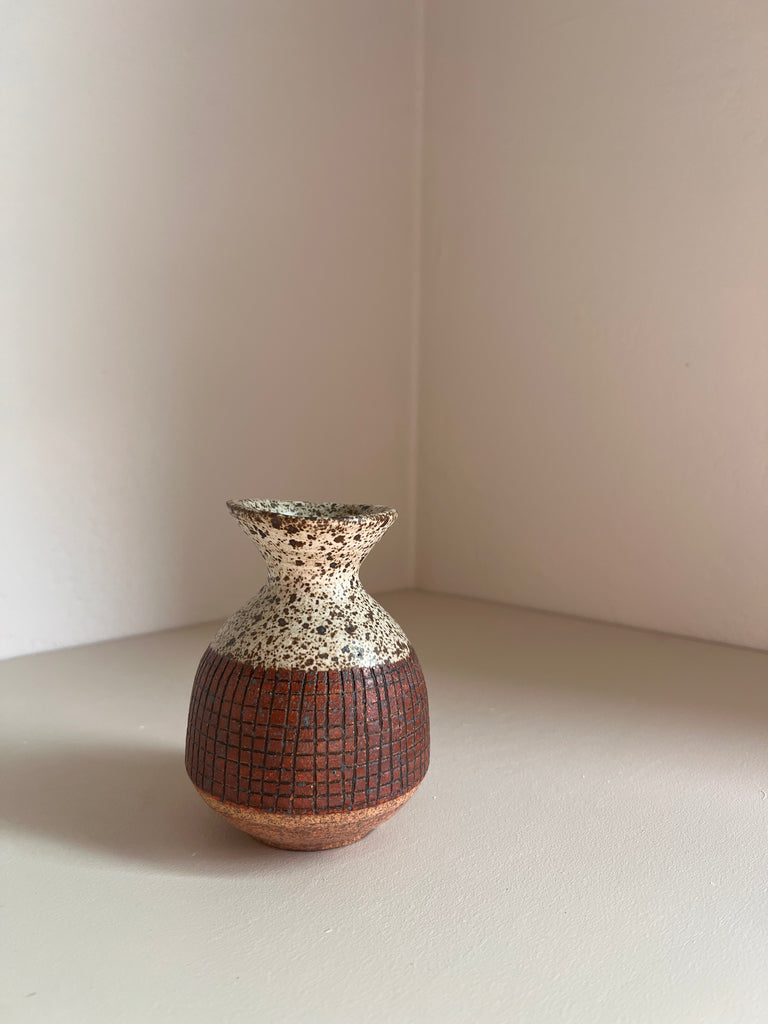 Small Vase in Red Grid