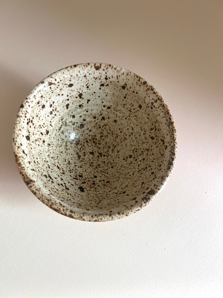 Salsa Bowl in Ochre Grid