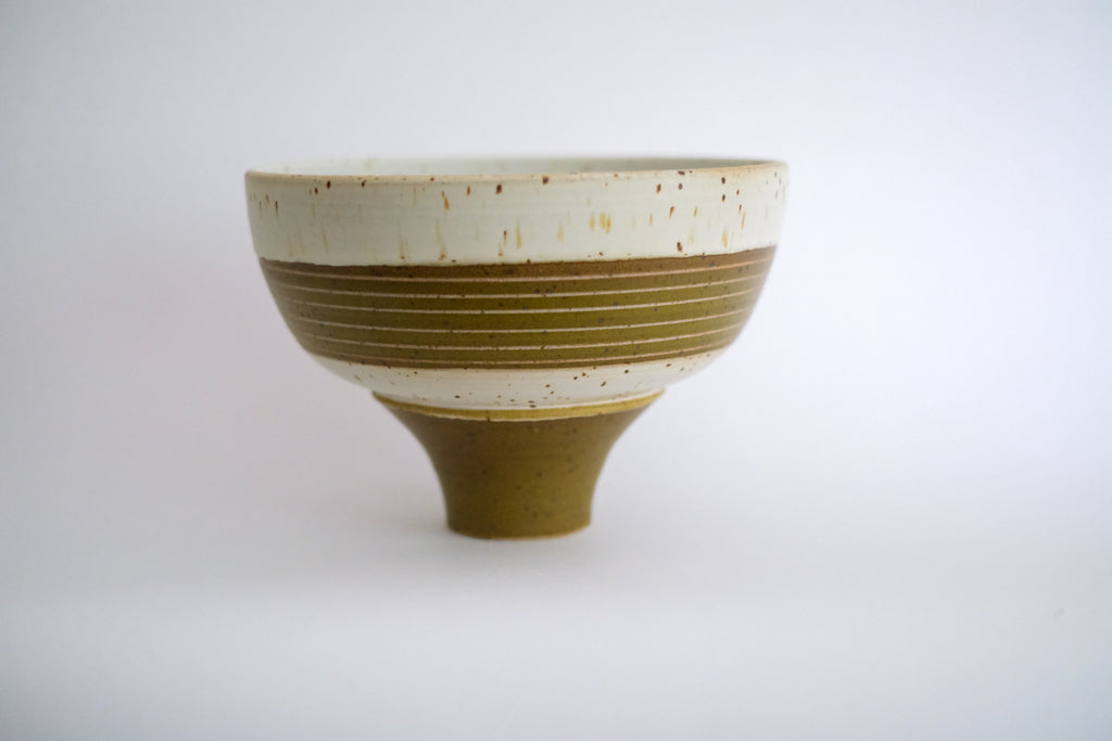 Footed Center Bowl in Classic Style